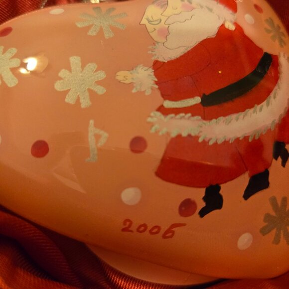 Pier 1 Santa & Mrs. Clause Christmas Ornament - Picture 5 of 8